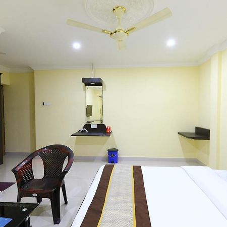 Hotel Salbala - Near Airport Chennai Esterno foto